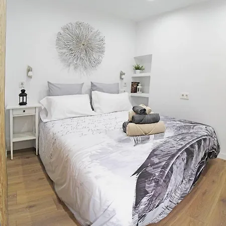 Apartamento Muy Centrico 5 Minutos Playa Alicante Buitenkant foto